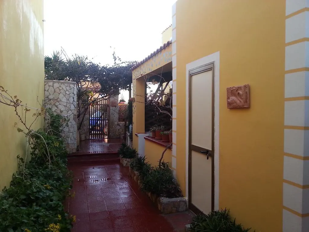 Il Sole Di Lampedusa 0*,  Italy